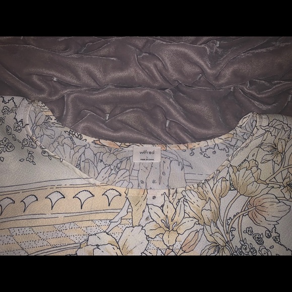 Pretty top - Picture 5 of 7